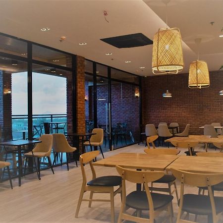 West Prime Hotel Калбайог Экстерьер фото